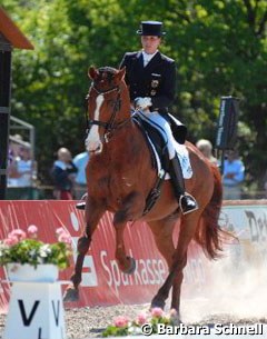 Carola Koppelmann on Le Bo