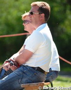 Klaus Martin Rath coaching his son Matthias. Stepmom Ann Kathrin Linsenhoff watches