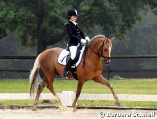 Spanish Alexandra Barbançon on Domino Dancing