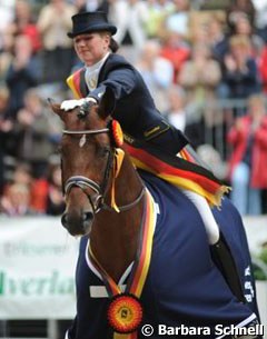 Anna Sophie Fiebelkorn and Imperio win the 5-year old division at the 2008 Bundeschampionate :: Photo © Barbara Schnell