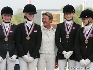 The bronze medal winning Danish team: Sofie Krogh Seemann, Sofie Hougaard, Vibeke Degn Andersen (chef d'equipe), Kristine Möller, Nanna Skodborg Merrald :: Photo © Astrid Appels