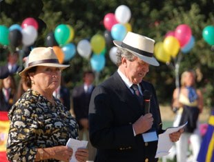 FEI Dressage Committee chairman Mariette Withages and event director Jorge Avilez