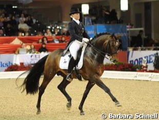 Werth's student Hayley Beresford on Eduardo Fischer's Relampago do Retiro. Hayley premiered with a freestyle of her own.