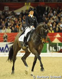 Dutch Jeanette Haazen on her A-team listed horse Nartan (by Jazz)