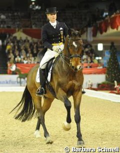 Isabell Werth and El Santo NRW won the 2008 Nurnberger Burgpokal Finals