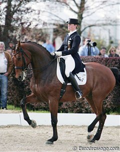 Isabell Werth and First Class (by Florestan) win the 2008 Medien Cup Qualifier in Hagen :: Photo © Astrid Appels