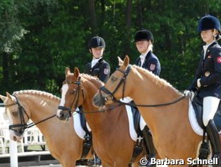 The three 2008 PdB medallists lined up