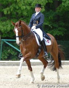 Kirsten Sieber & Charly clearly won the preliminary test, but in the freestyle Charly was a bit nervous and tense, giving the overall victory to Kathleen Keller