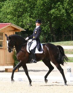 Beatriz Ferrer-Salat and Faberge at the 2008 CDI Ponte de Lima