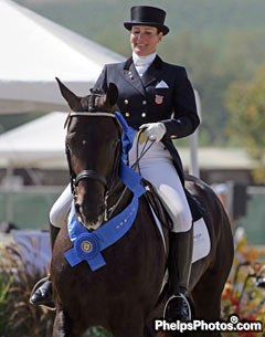 Michelle Gibson and Don Angelo win the small tour championship at the 2008 U.S. Dressage Championships :: Photo © Mary Phelps