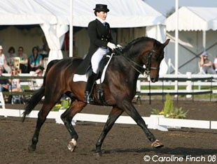 Nicole McGivern on Active Walero