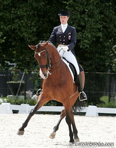 Luxembourg Veronique Henschen and her steady partner Fontalero (by Werther). The pair could score 10s in their trot half passes!