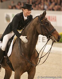 Isabell Werth beats her Dutch competitors at the 2009 CDI-W 's Hertogenbosch in The Netherlands :: Photo © Astrid Appels