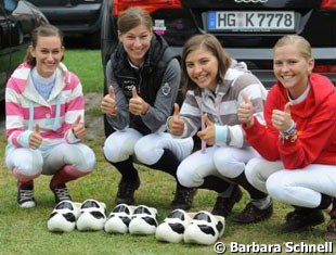 The German girls gave their team coach, team vet and chef d'equipe each a pair of "klompen" as a souvenir. They all signed them; here's only four (Louisa, Friederike, Charlott, Nicola).