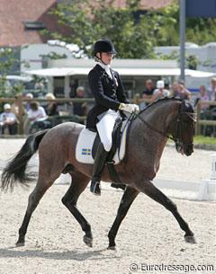 Probably one of the most talented ponies on the block: Swedish bred Verdi RP. They finished 12th with 66.842%. If his tongue wasn't constantly sticking out on the right, this pony would score much higher!