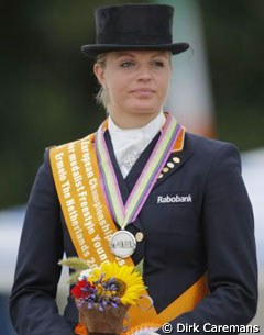 Lotje Schoots wins silver at the 2009 European Young Riders Championships :: Photo © Dirk Caremans