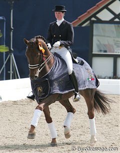 Maria von Essen and Ferdi (by Federweisser) won the Intermediaire I