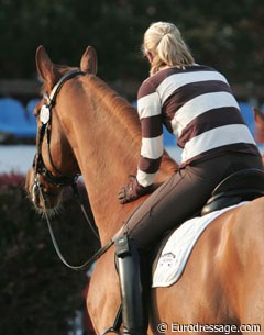 Laura Bechtolsheimer and Mistral Hojris staring in the distance