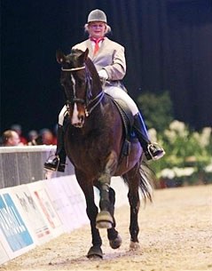 Camilla Orloff and Maneur at the 2009 Danish Stallion Gala right before tragedy struck :: Photo © Ridehesten.com