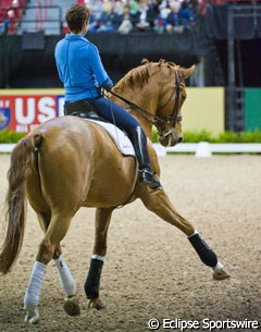 The second German in the Finals, Monica Theodorescu on the Baden Wurttemberger bred Whisper (by Welt Hit I).