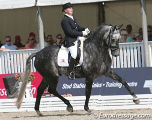 Lone Madsen and Heslegards Rolex at the 2009 World Young Horse Championships :: Photo © Astrid Appels