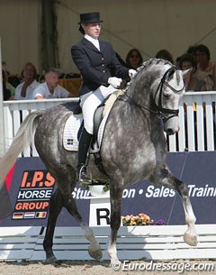 Sandra Sterntorp and Greetings at the 2009 World Young Horse Championships :: Photo © Astrid Appels