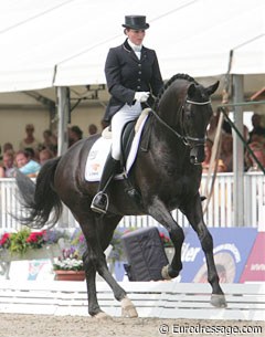 Emmelie Scholtens and Westpoint in canter on their way to gold at the 2009 World Championships for Young Dressage Horses