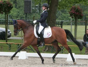 Dana van Lierop on Jochem Arl's Lord Champion