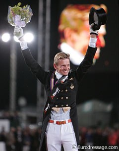Edward Gal wins the Kur Gold Medal at the 2009 European Dressage Championships :: Photo © Astrid Appels