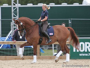 Laura Bechtolsheimer schooling Mistral Hojris at the 2009 European Championships