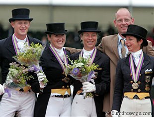 The bronze medal winning German team: Matthias Alexander Rath, Ellen Schulten-Baumer, Susanne Lebek, Klaus Roeser (chef d'equipe), Monica Theodorescu