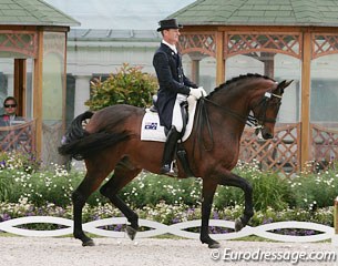 Brett Parbery and Victory Salute at the 2010 CDIO Aachen :: Photo © Astrid Appels