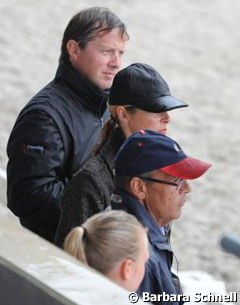 Proud parents Sven and Gonnelien Rothenberger watch Sanneke in the rain