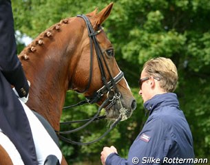 Frank Freund standing next to Ulla Salzgeber's Wakana