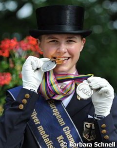 Sanneke Rothenberger won the individual and kur young riders silver medal