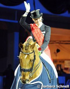 Fabienne Lütkemeier and D'Agostino win the 2010 FEI Young Riders World Cup Final :: Photo © Barbara Schnell