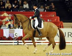 Ulla Salzgeber on Herzruf's Erbe at the 2010 CDI-W Frankfurt :: Photo © Barbara Schnell