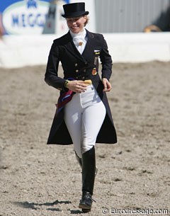 Nadine Capellmann on foot for the lap of honour