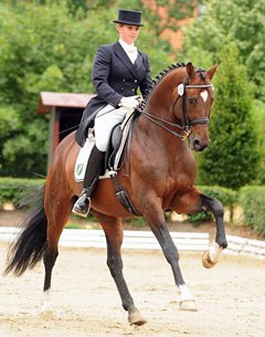 Anna Lena Kracht on Kasimir (Photo © Peter Richterich)