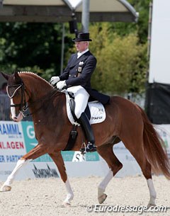 Hubertus Schmidt and Donnelly at the 2010 CDI Lingen :: Photo © Astrid Appels