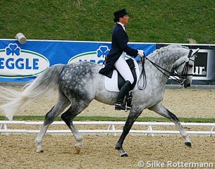 Nicole Casper and Birkhofs Denario in competition