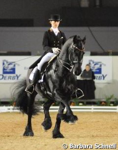 Jessica Süss with the Friesian Zorro ::Photo © Barbara Schnell