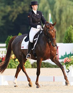 Jaimie Holland and Fleurina at the 2010 North American Young Riders Championships