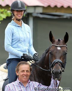 Patrick D'Eer with his 5-year old stallion Sanvino, ridden by Natasja van den Bogaert :: Photos © Astrid Appels