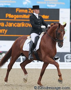 Eva Jancarikova, from the Czech Republic, finished sixth in the consolation finals with Ferry, a Hanoverian by Federweisser x Weltmeyer. The pair scored 7.84. Ferry is a gorgeous, refined horse but is quite sensitive.