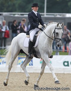 Polish Daria Kobiernik rode the Polish bred stallion Falbrus (by Aviano x Lambado). The combination ranked 24th in the B-finals with 6.88
