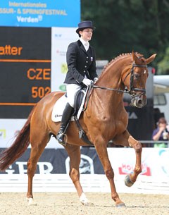 Hana Vasaryova, from the Czech Republic, placed 23rd in the consolation class with  6.96. The chestnut Westfalian mare is by Laudabilis x Beltain.