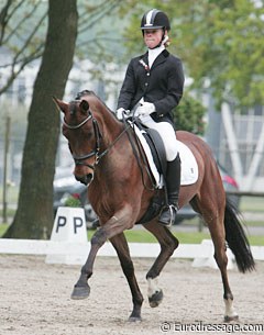 Mandy van den Hoek on Voorwijks Celeste