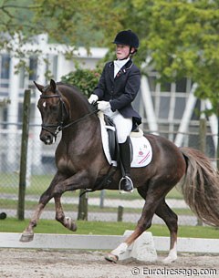 Suzanne van de Ven on Majos Cannon