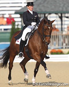 Bonny Bonnello and Pikardi at the 2010 World Equestrian Games :: Photo © Astrid Appels